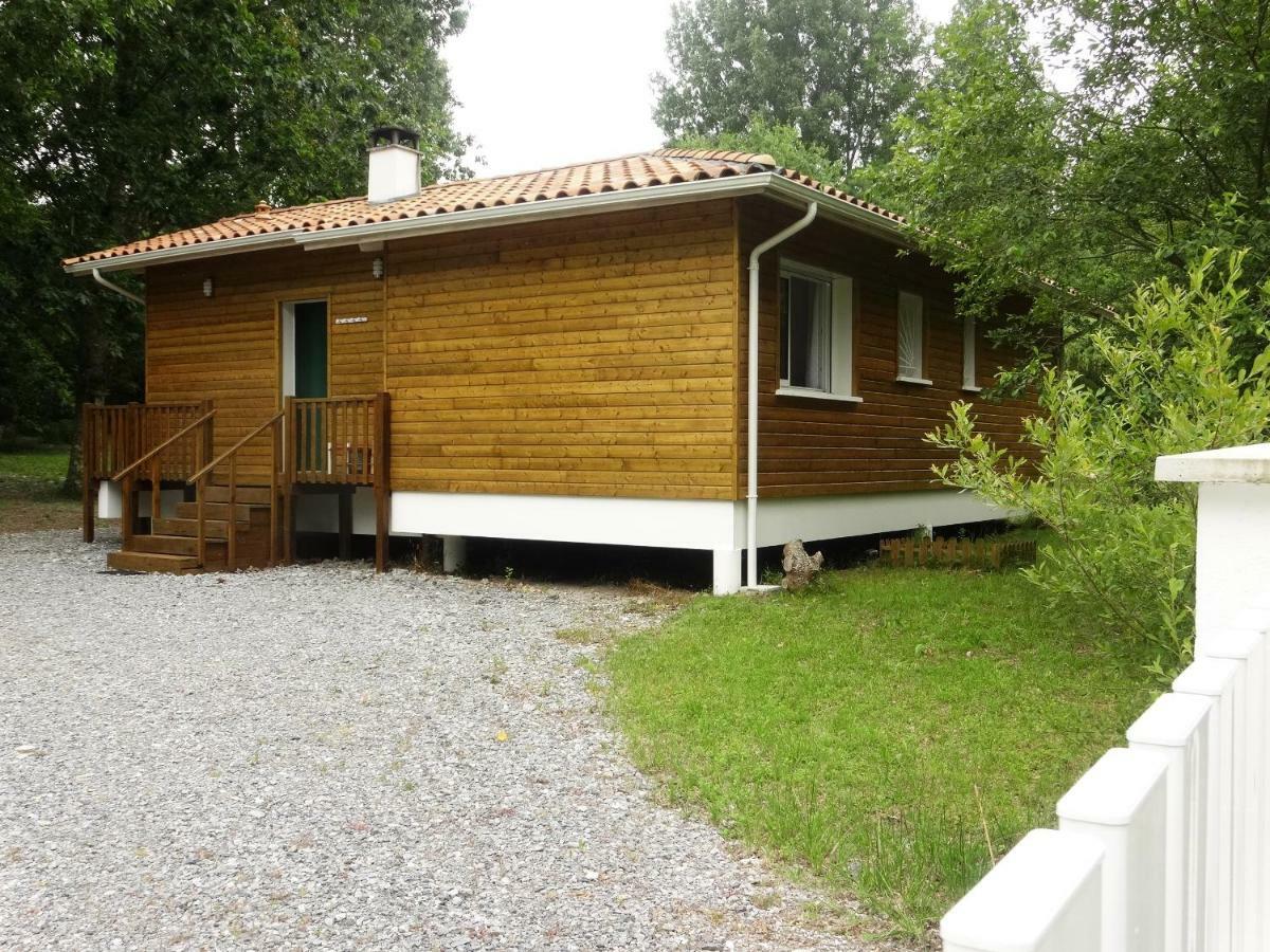 Chalet " Cote Lac " Castets Exterior photo